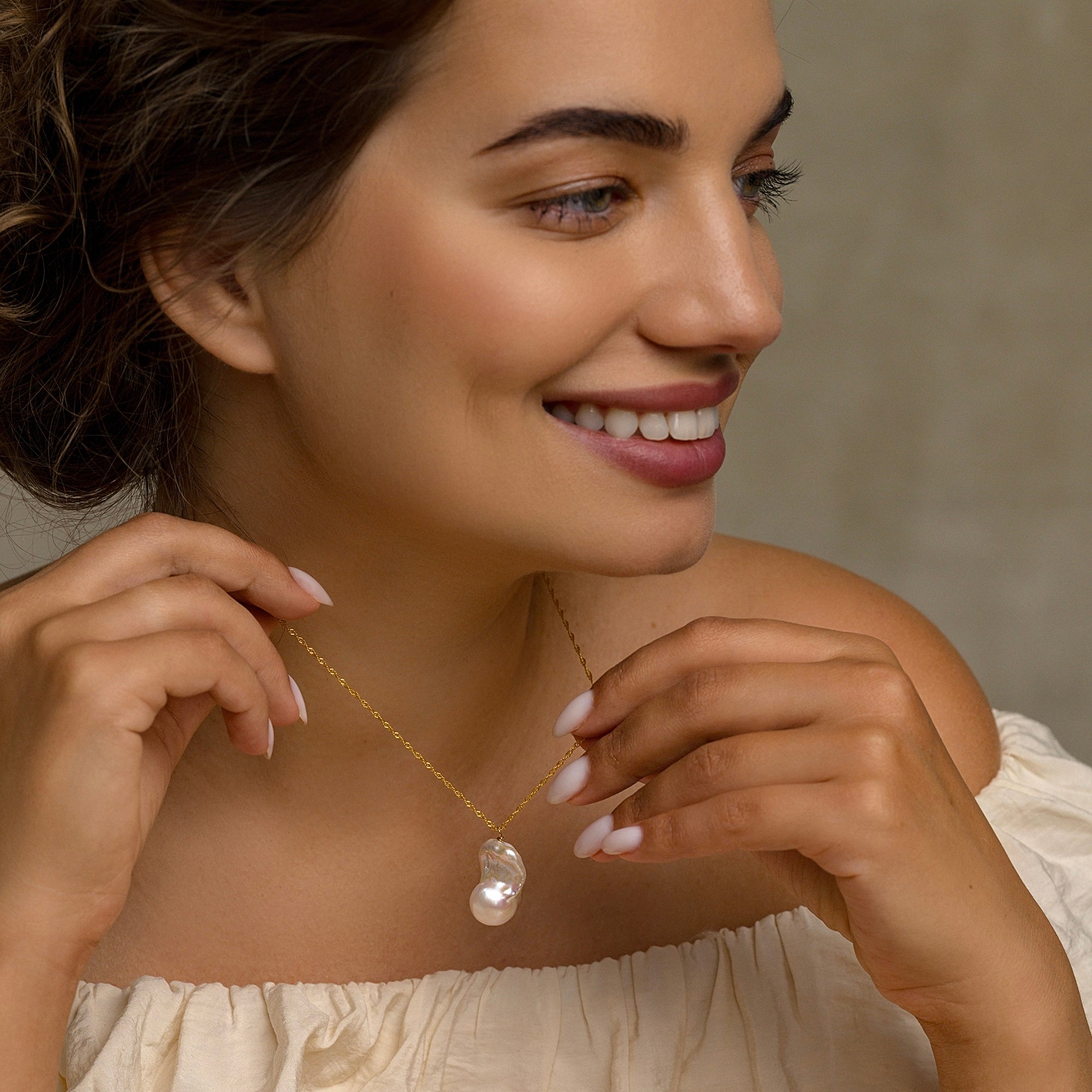 Regal Baroque Pearl Necklace-Embrace celestial beauty with our Sun & Moon Baroque Pearl Necklace. Embrace the beauty of transformation. Shop now for a touch of elegance. 🏆-Dazzledvenus