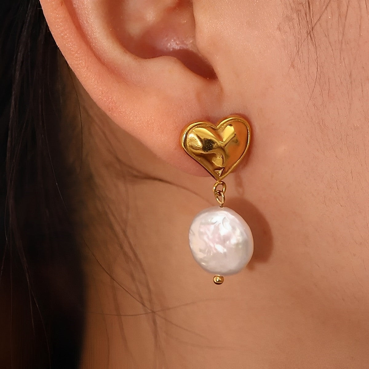 Baroque Pearl & Heart Drop Earring-Gold-Dazzledvenus