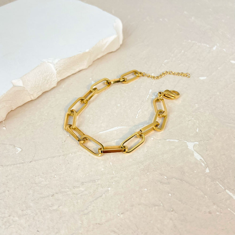 Essential Paper Clip Link Chain Bracelet--Dazzledvenus