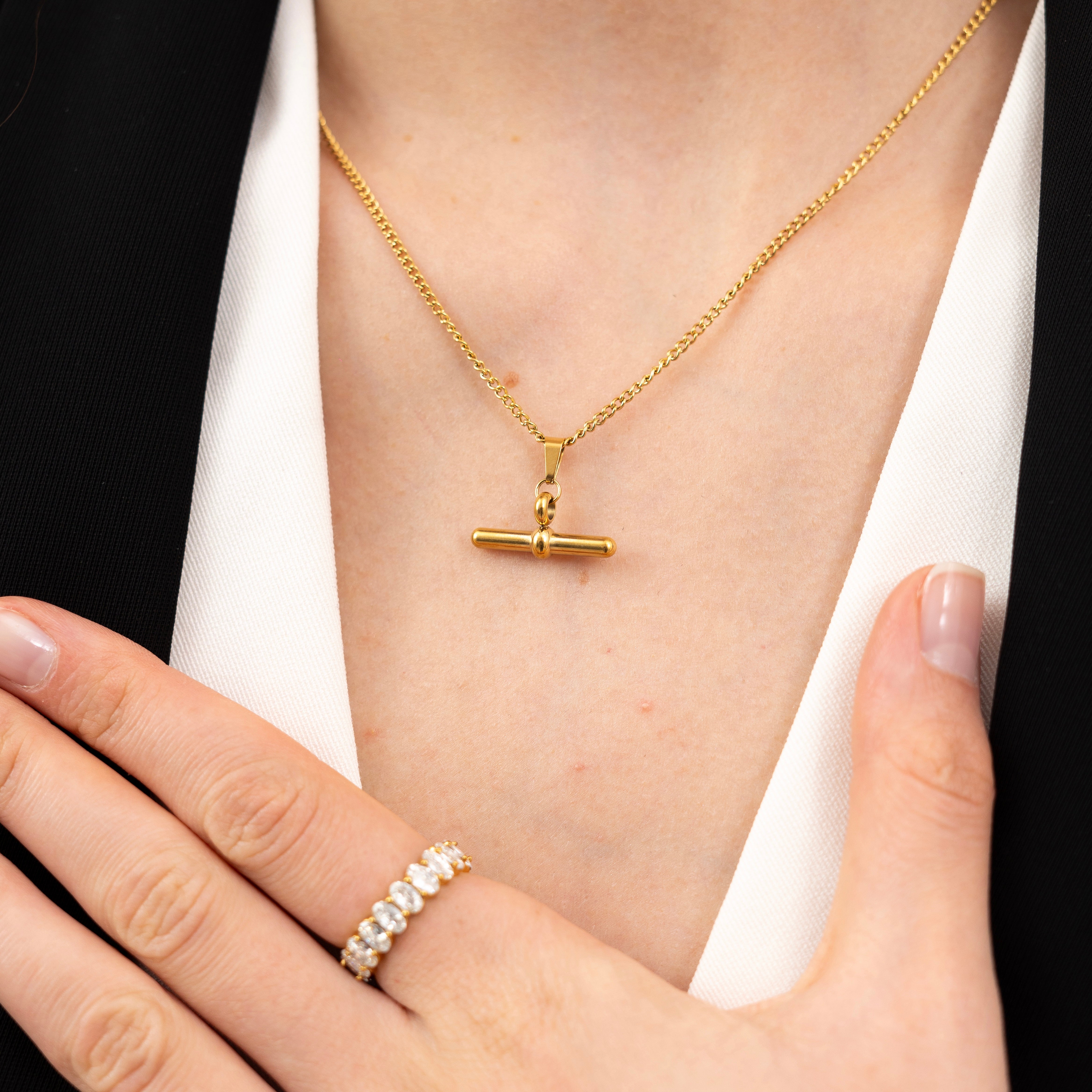 Balance Beam T-Bar Necklace-Explore our elegant Balance Beam T-Bar Chain Necklace collection. Enhance your style with our sophisticated designs. Order now for timeless elegance! 🏆-Dazzledvenus