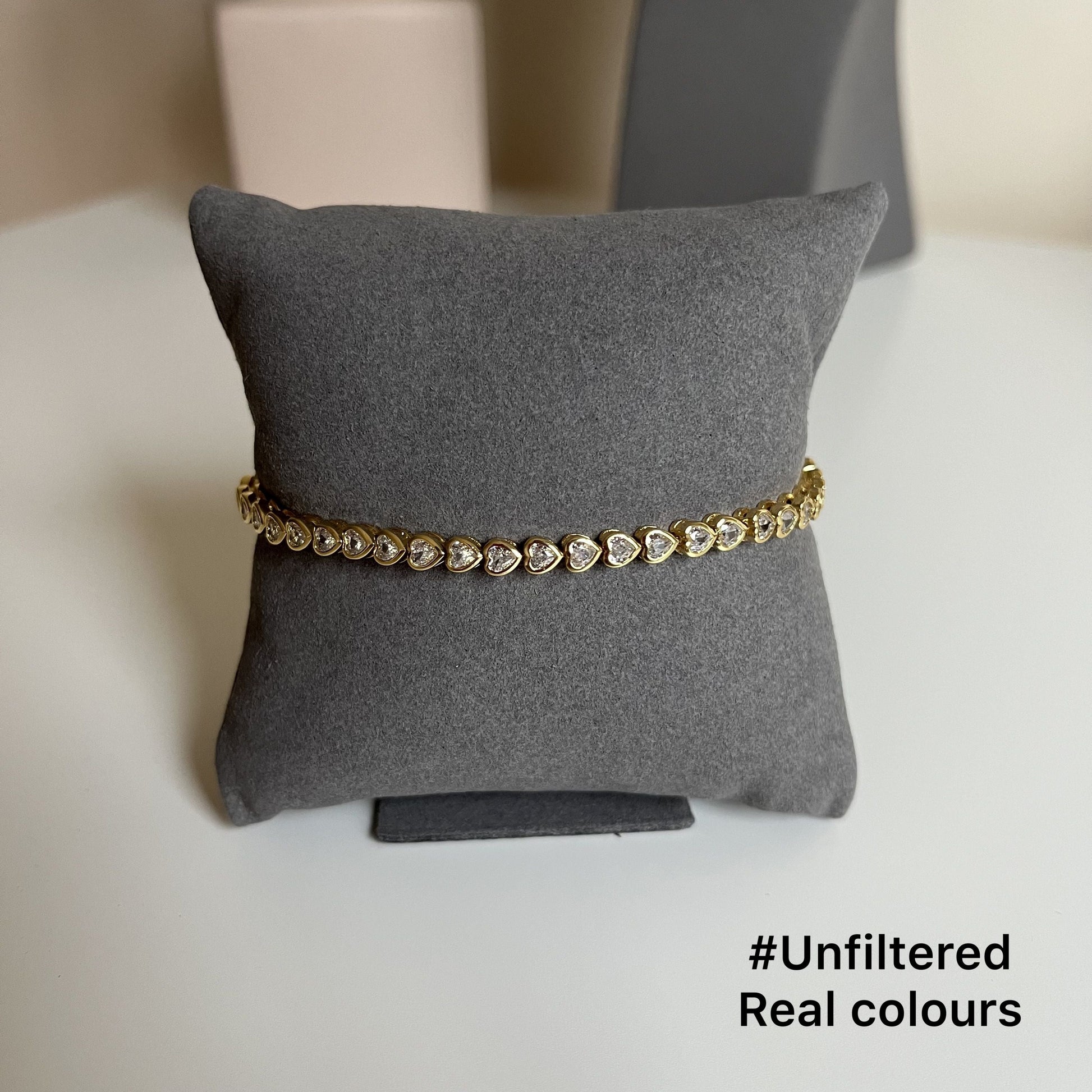 Heart Bracelet-Discover our elegant collection of heart bracelets. Find the best selection to add grace to your style effortlessly. Elevate your style with pure gems.✨-Dazzledvenus