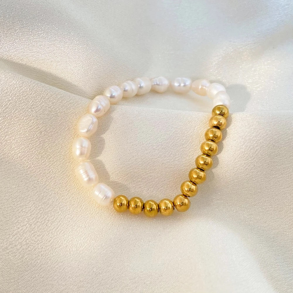 Pearl & Bead Stretchable Bracelet-Dazzledvenus