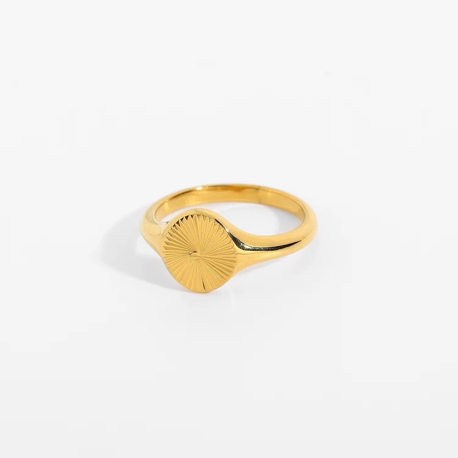 Solar Signet Ring-Dazzledvenus