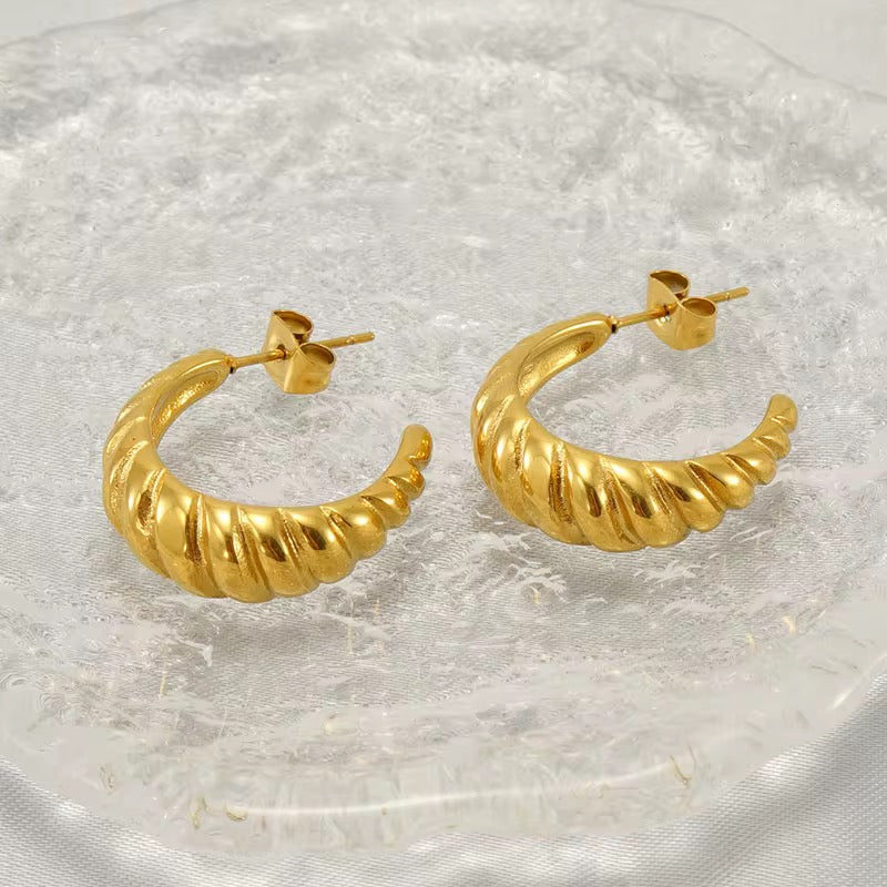 Everyday Fluid Hoop Earring-Dazzledvenus