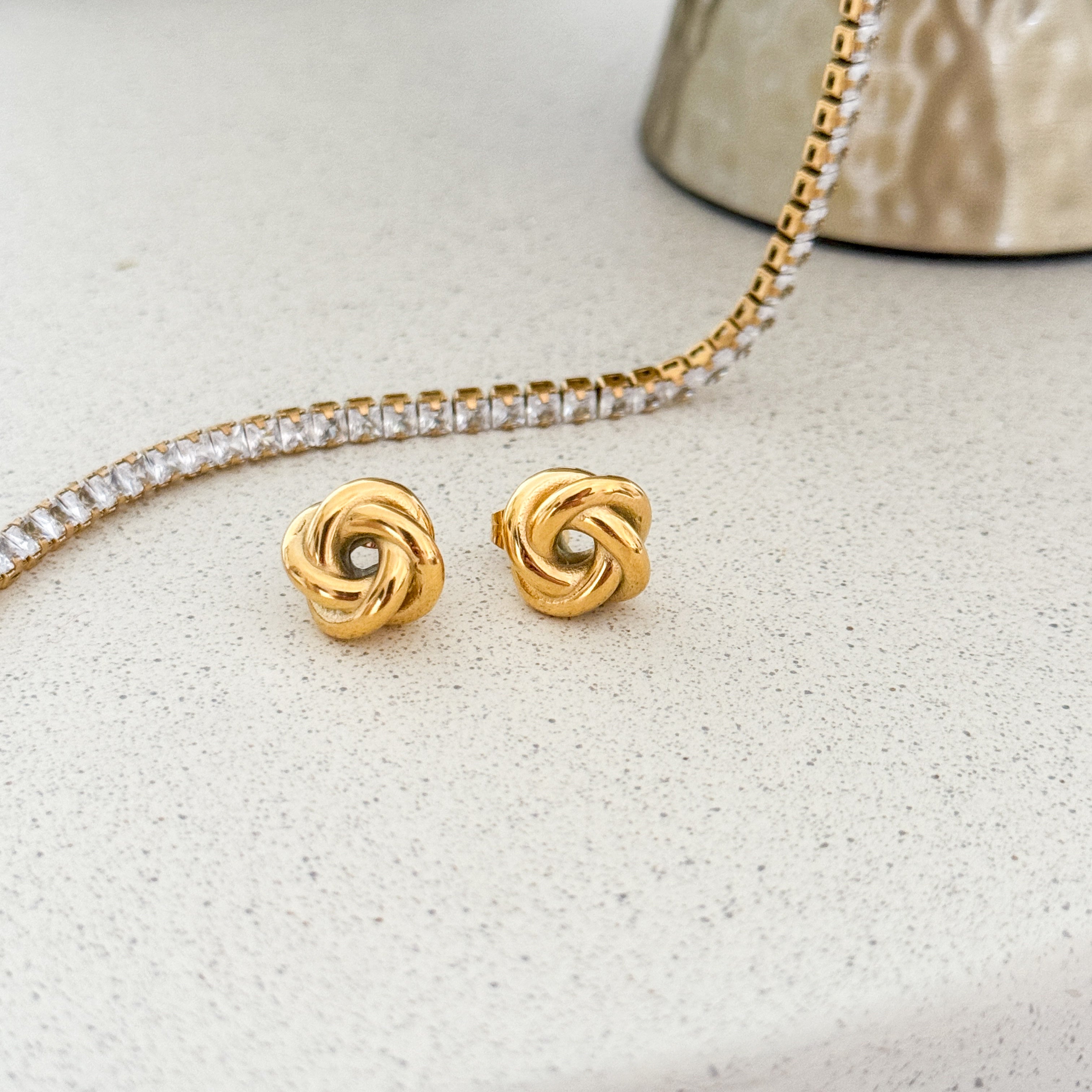 Lotus Stud Earring-Dazzledvenus