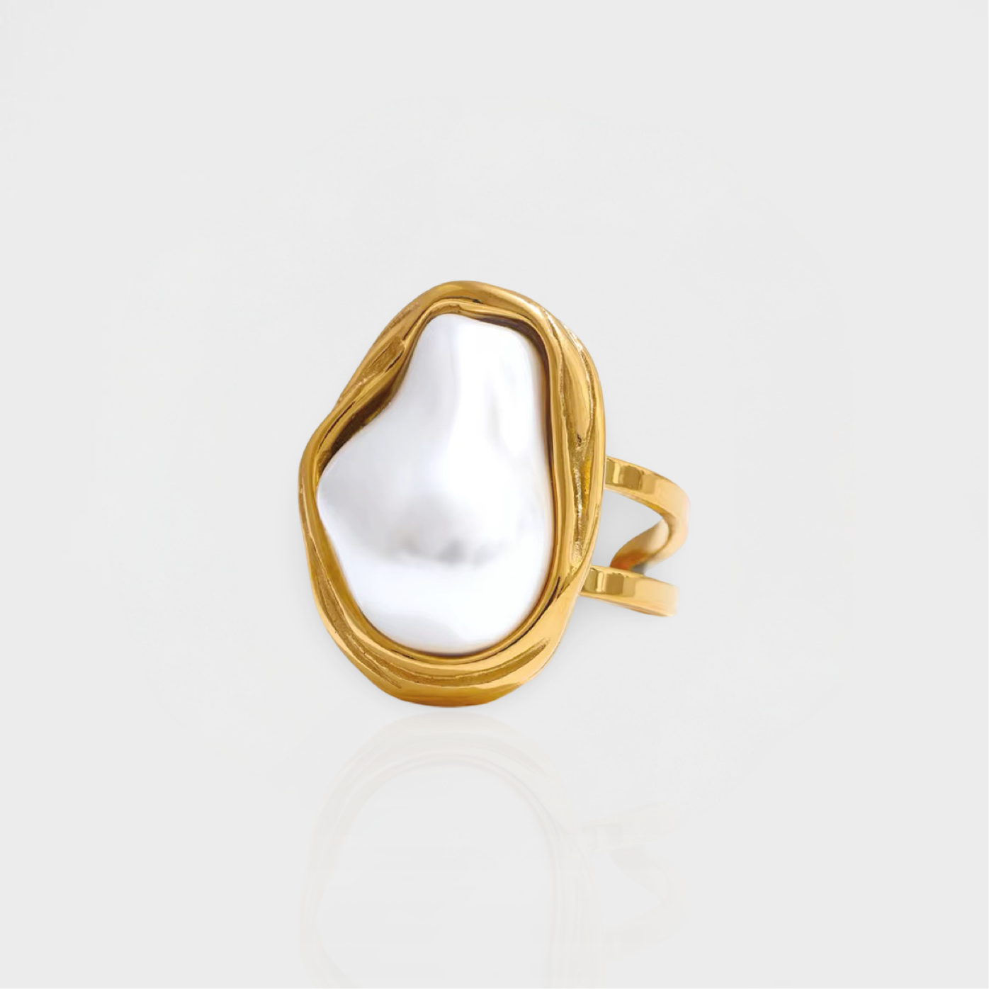 Ariel Baroque Pearl Ring-Dazzledvenus