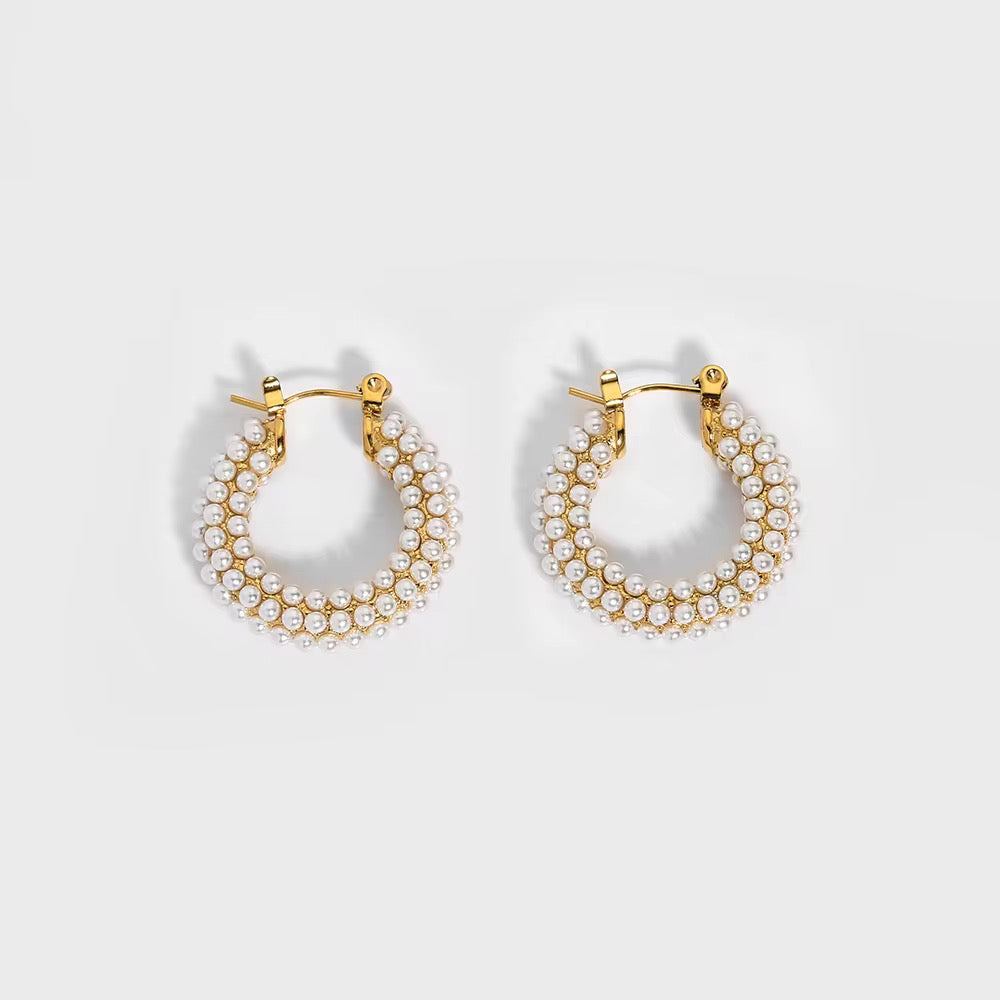 Pearl Cluster Hoop Earring-Dazzledvenus
