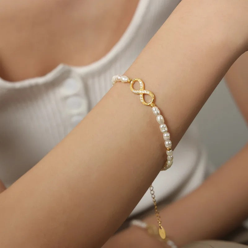 Infinity Zircon Pearl Bracelet--Dazzledvenus