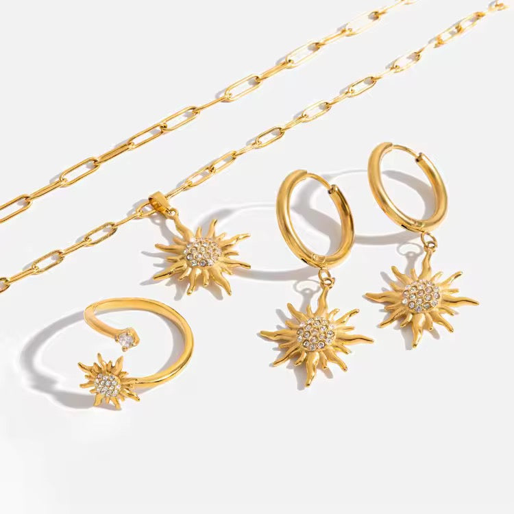 Rising Sun Duo Necklace-Elegant Rising Sun Duo Necklace with layered chains and sun pendant. 18k PVD gold plated, waterproof, non-tarnish and hypoallergenic. Shipped worldwide from Ireland. -Dazzledvenus