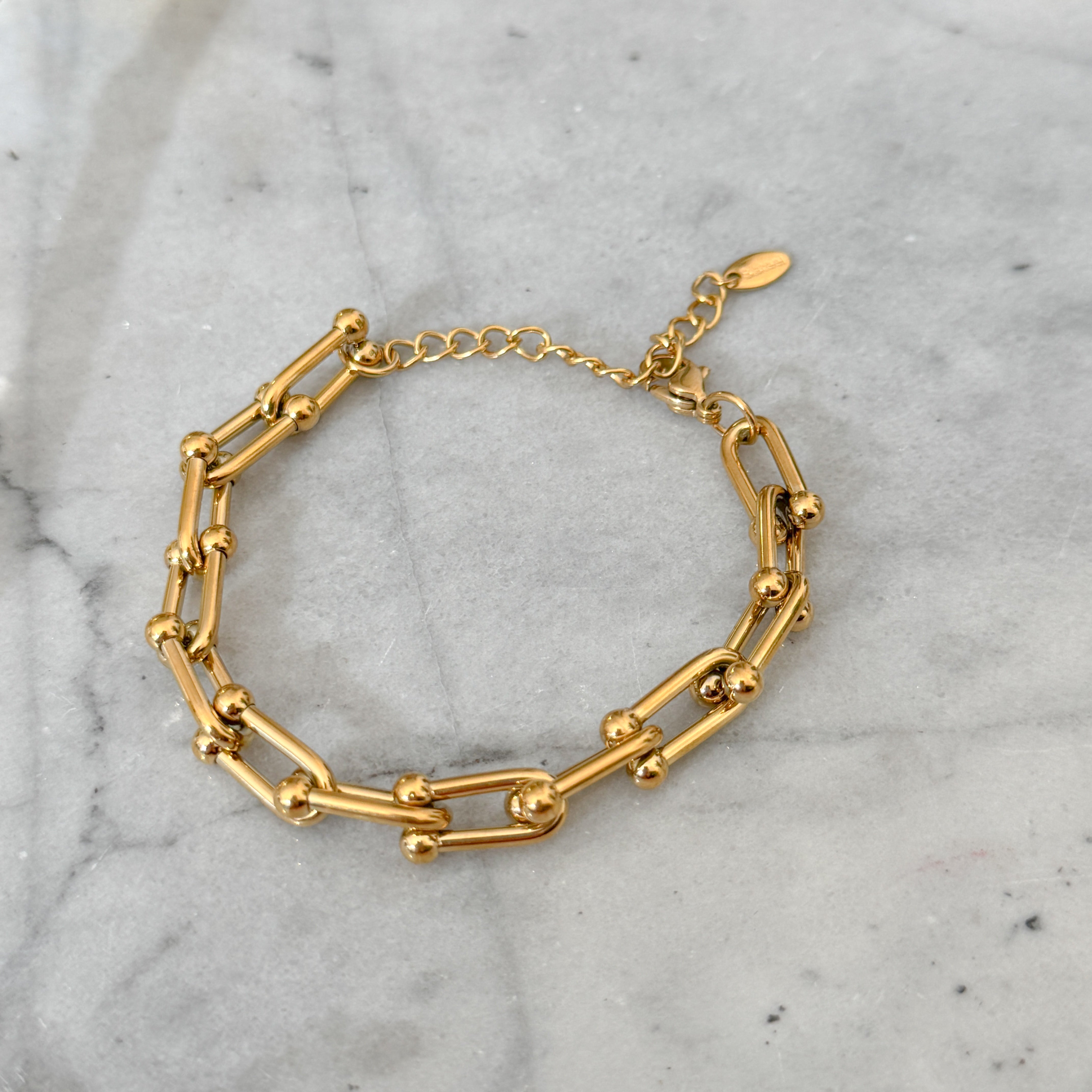Billie Horseshoe Bracelet-Dazzledvenus