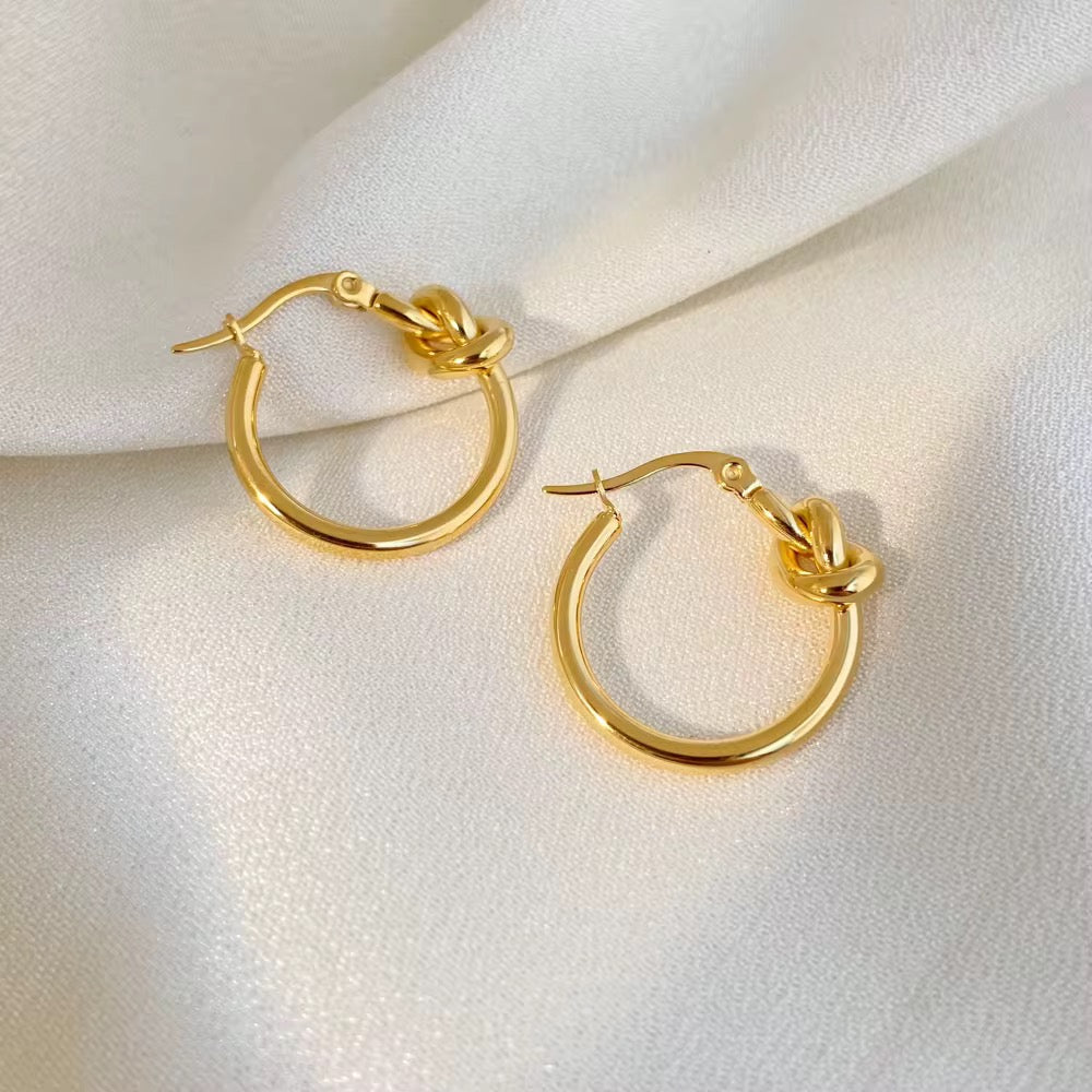 Infinity Hoop Earring-Dazzledvenus