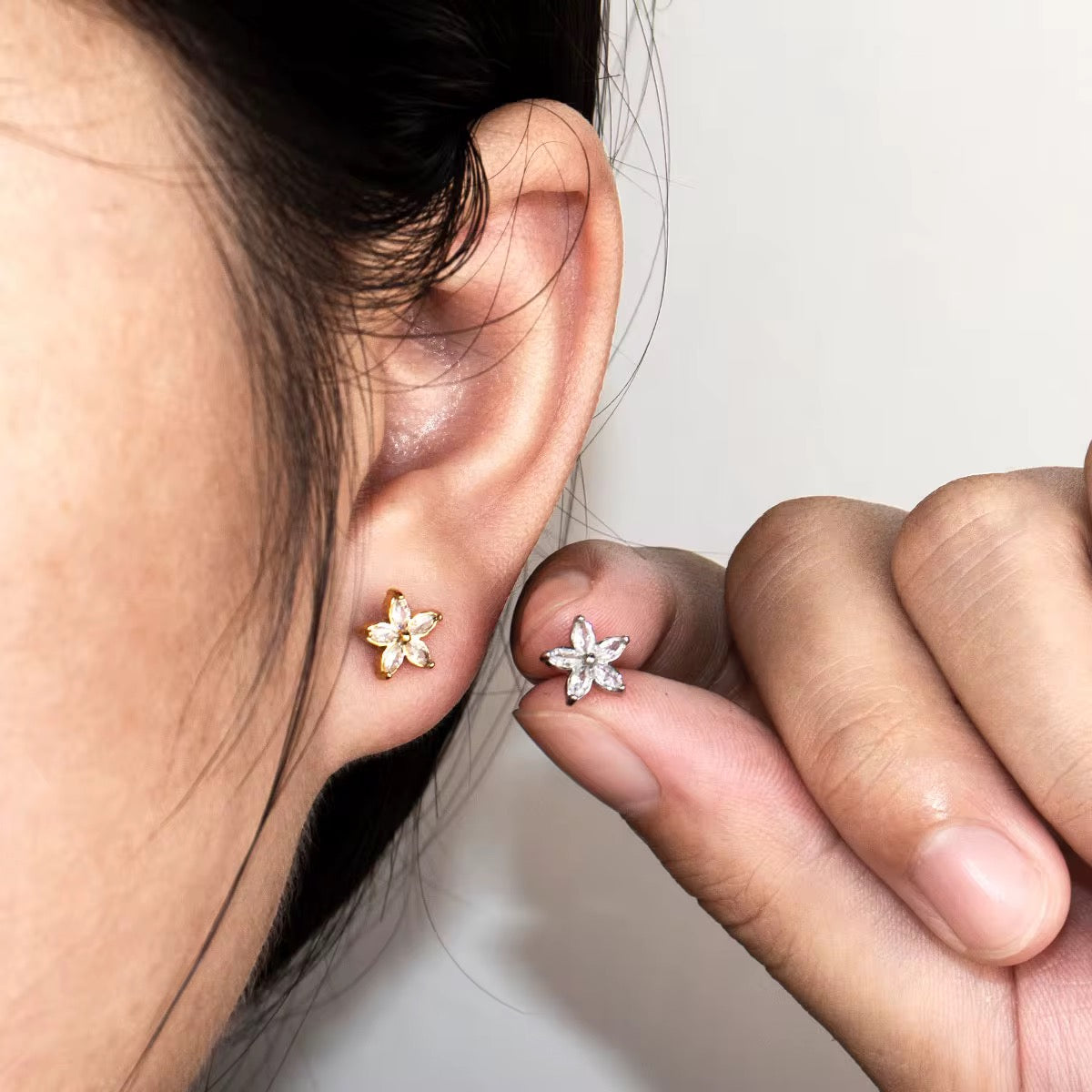Flora Stud Earring-Dazzledvenus