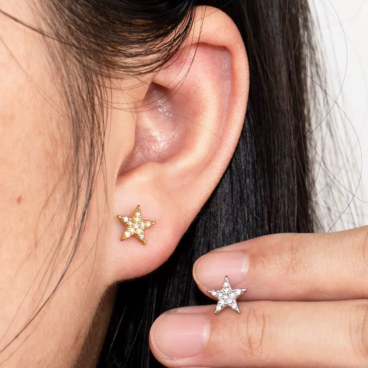 Star Stud Earring-Dazzledvenus