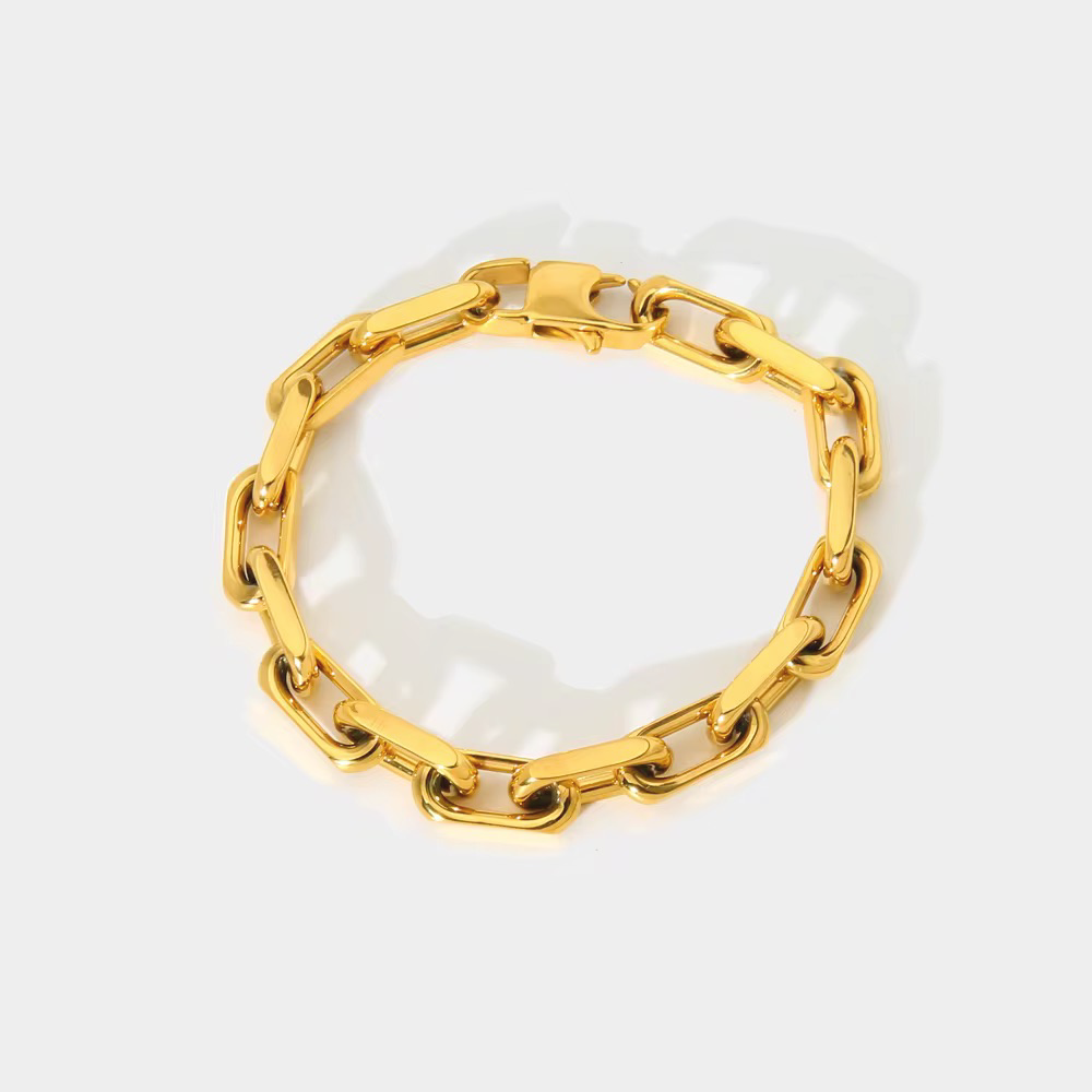 Bold Paperclip Magma Bracelet-Dazzledvenus