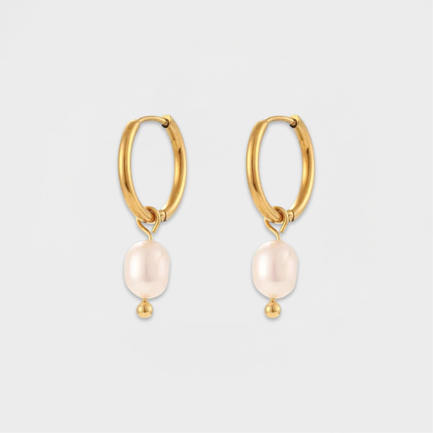 Alice Pearl Hoop Earring-Dazzledvenus