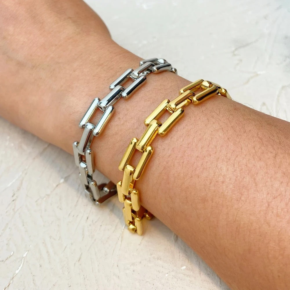 Timepiece Link Chain Bracelet-Dazzledvenus