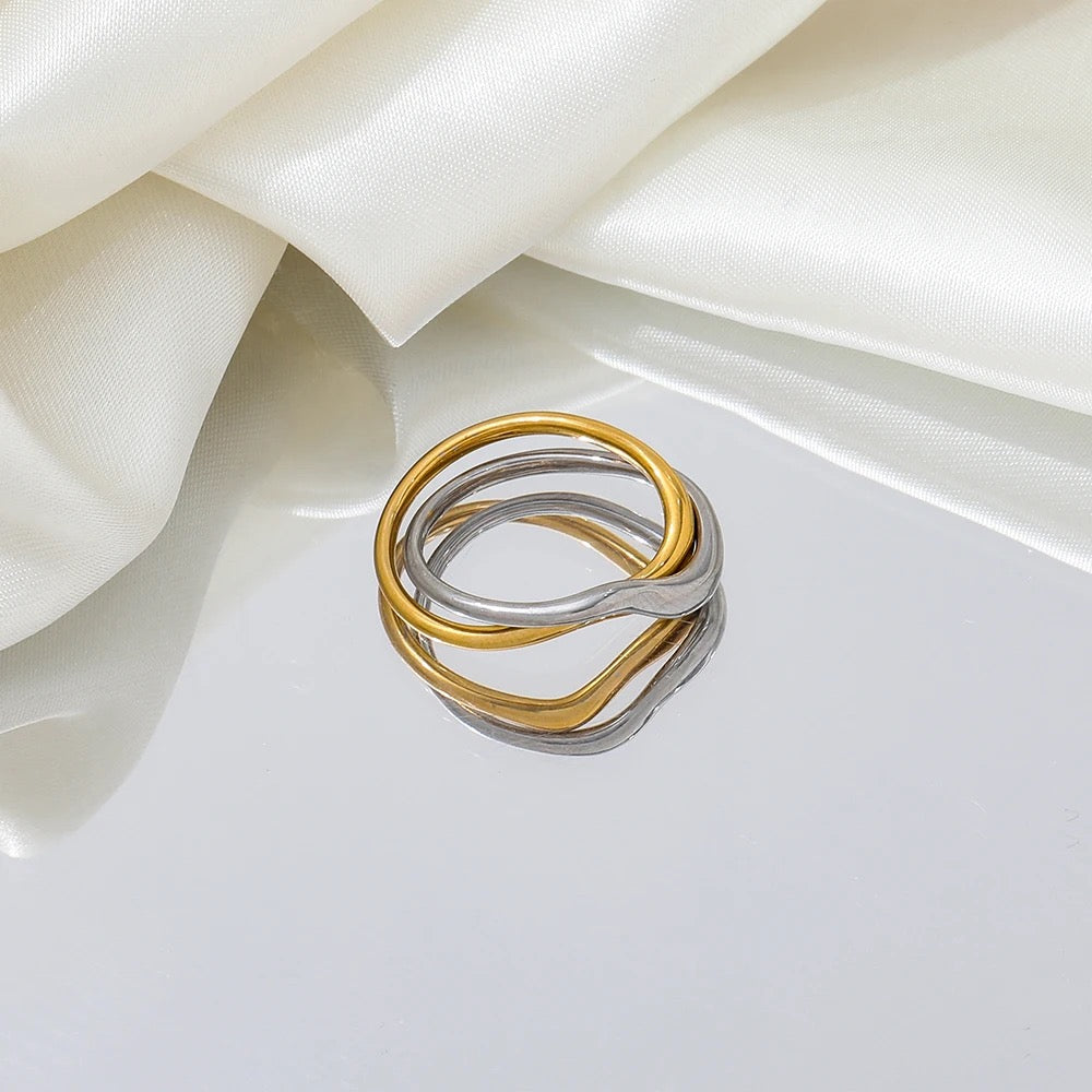 Intertwined Two Tone Ring-Dazzledvenus