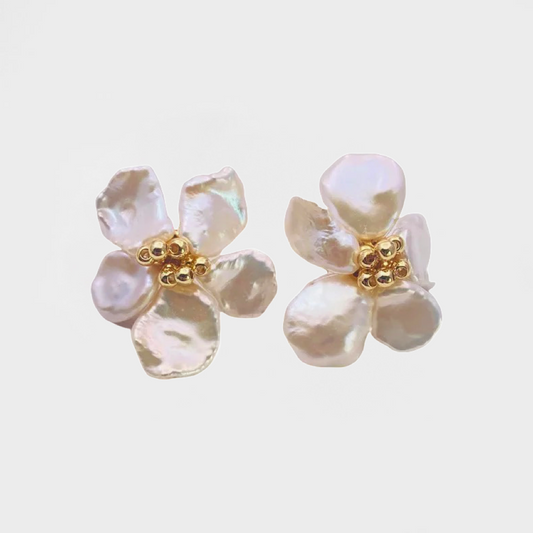 Flora Baroque Pearl Stud Earring--Dazzledvenus