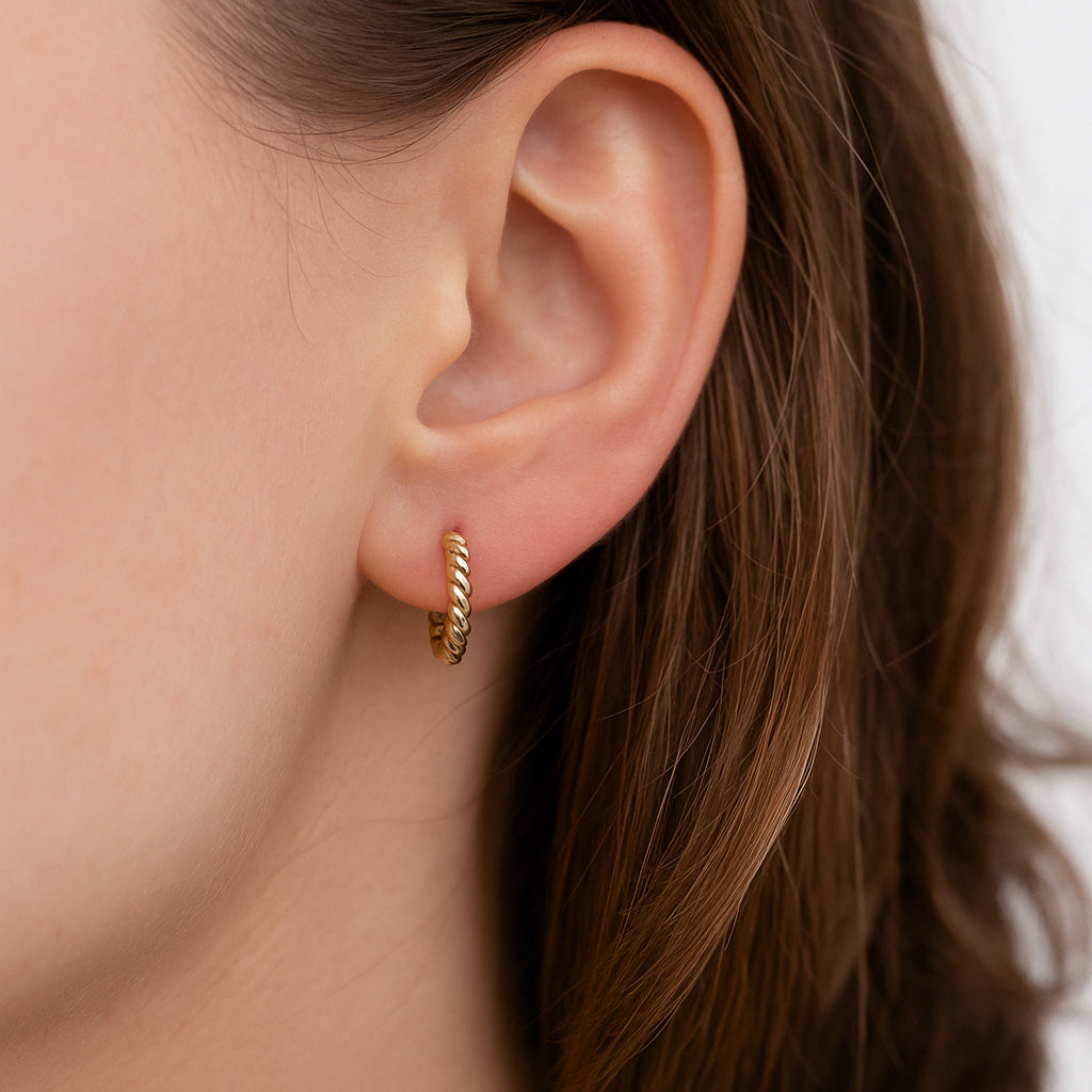 Twisted Rope Hoop Earring-Dazzledvenus