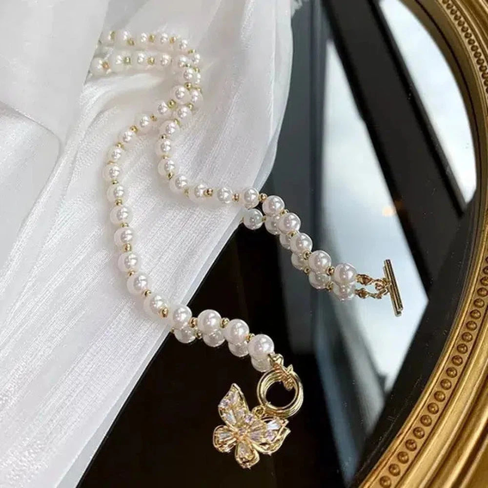 Pearl Affair Toggle Necklace--Dazzledvenus