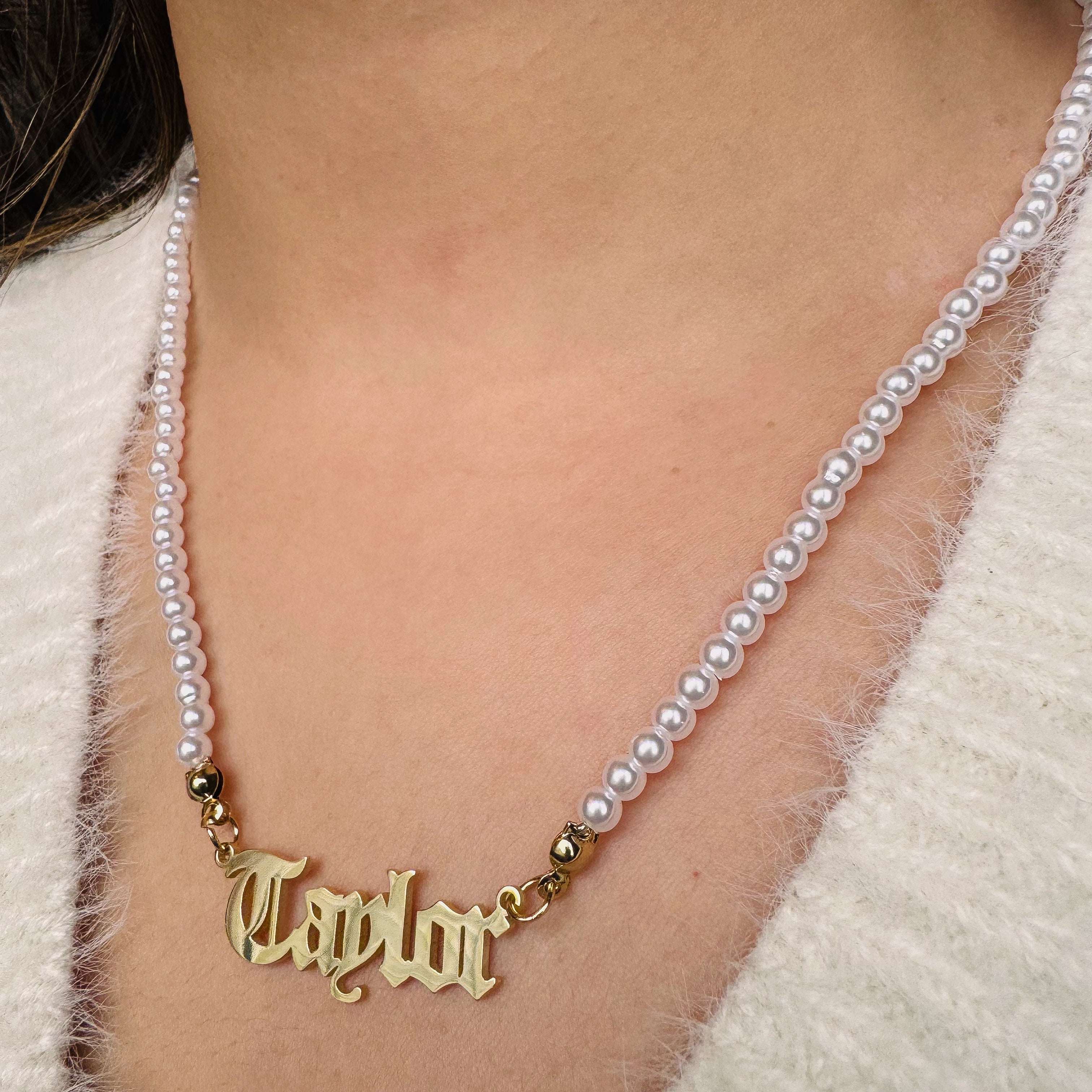 Personalised Medium Mother of Pearl Necklace | Merci Maman