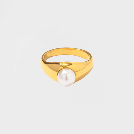 Signet Fresh Water Pearl Ring--Dazzledvenus