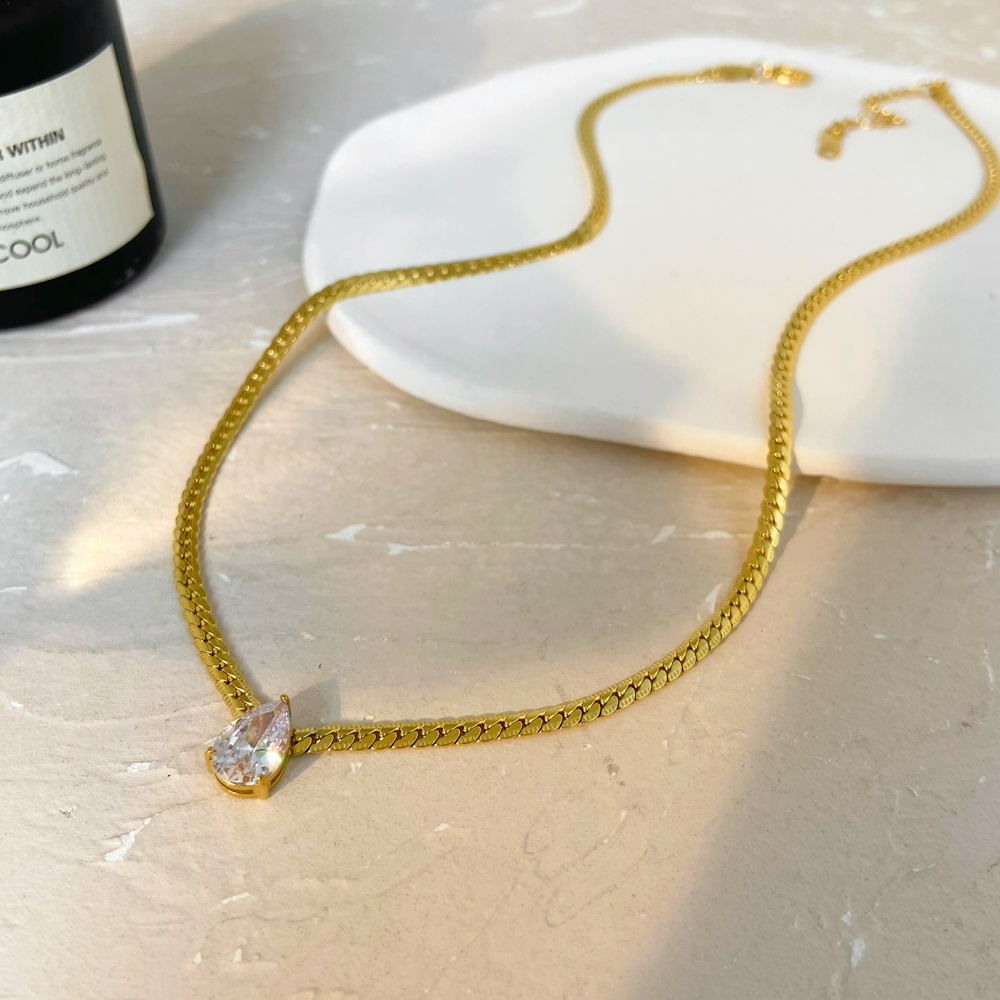 Tear Drop Herringbone Necklace--Dazzledvenus