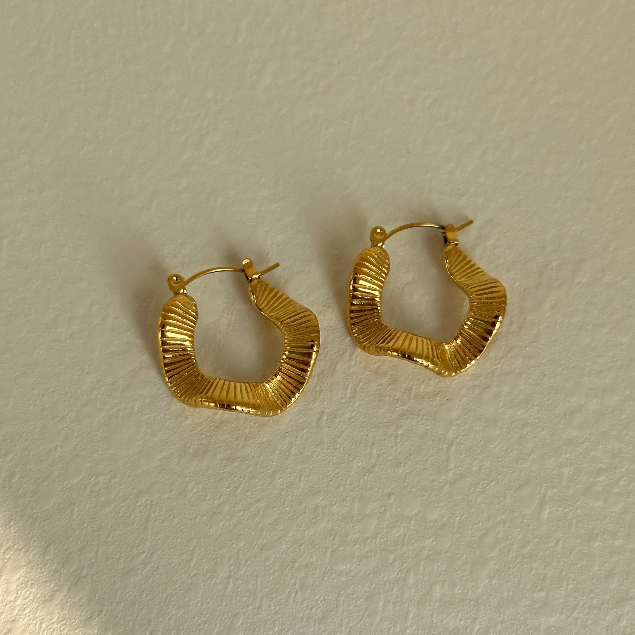 Textured Twisted Waves Hoop Earring--Dazzledvenus