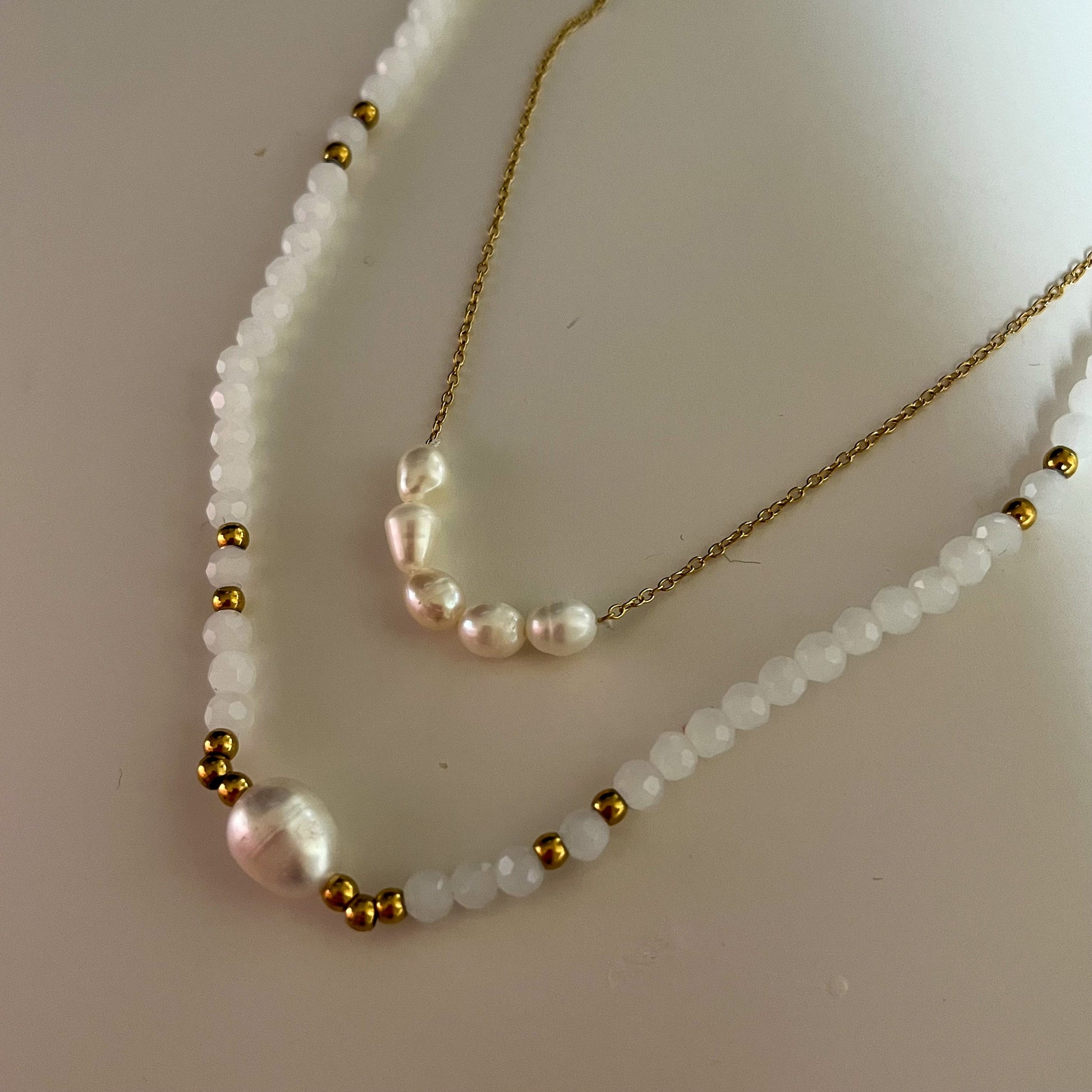 Baroque Fresh Water Pearls Dainty Necklace-Dazzledvenus