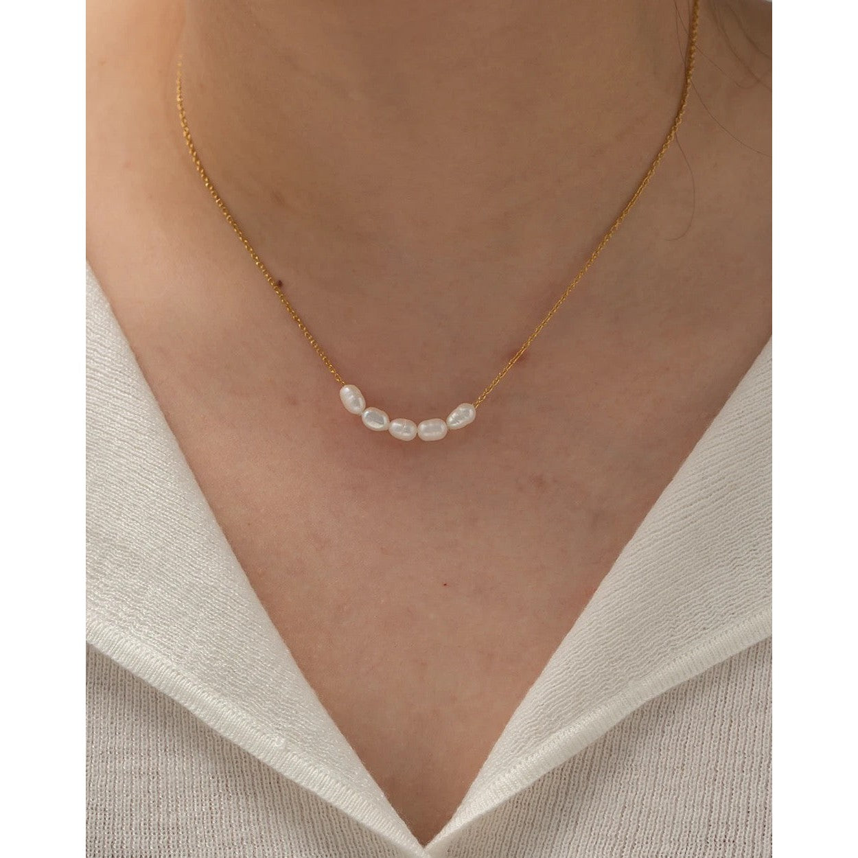 Baroque Fresh Water Pearls Dainty Necklace-Dazzledvenus