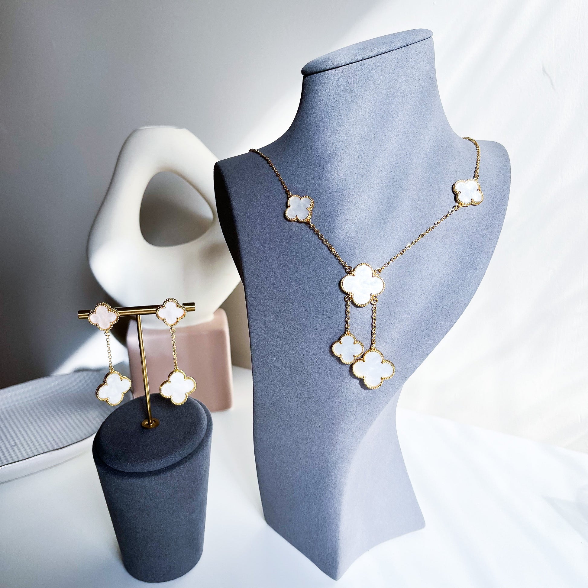 Four Leaf Clover Luxury Necklace & Earrings Set-Dazzledvenus
