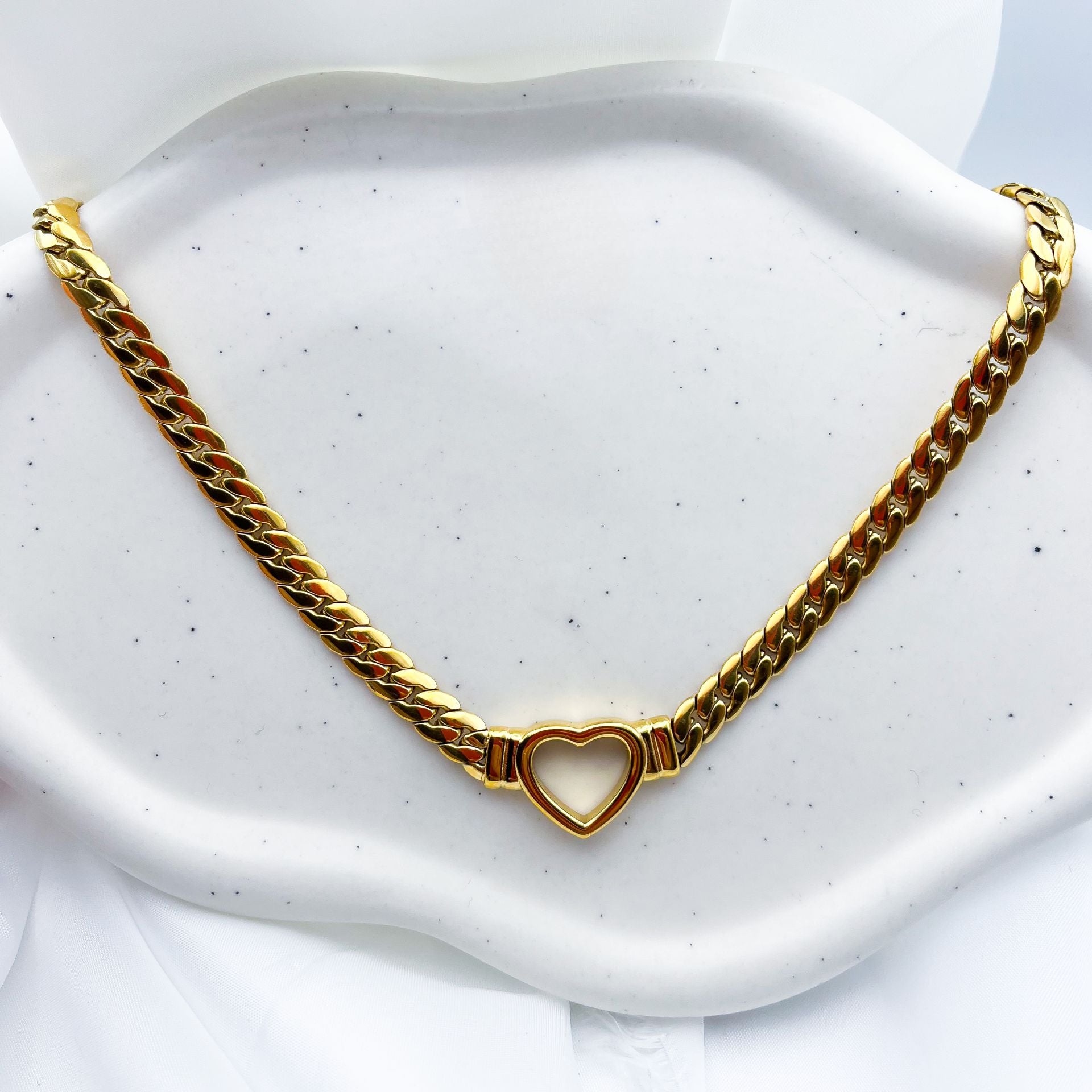 Hollow Heart Love Collar Necklace-Dazzledvenus