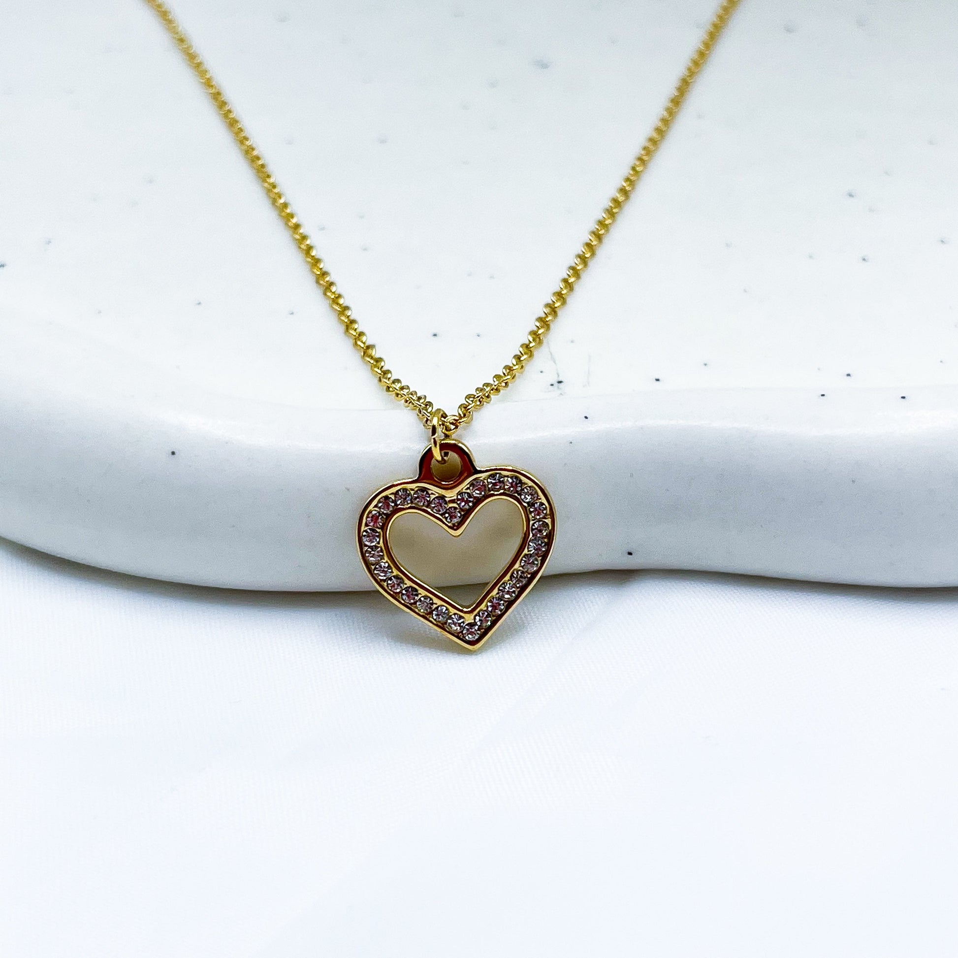 Hollow Love Heart Pendant Necklace-Dazzledvenus