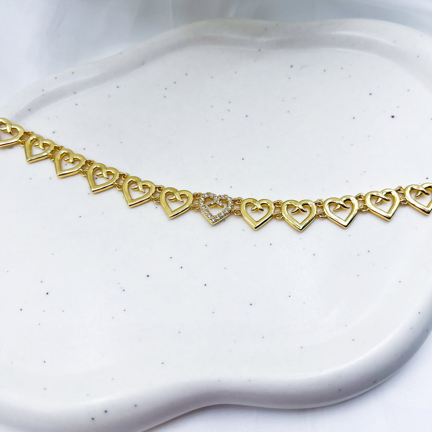 Micro Pave CZ Diamond Heart Bracelet-Dazzledvenus