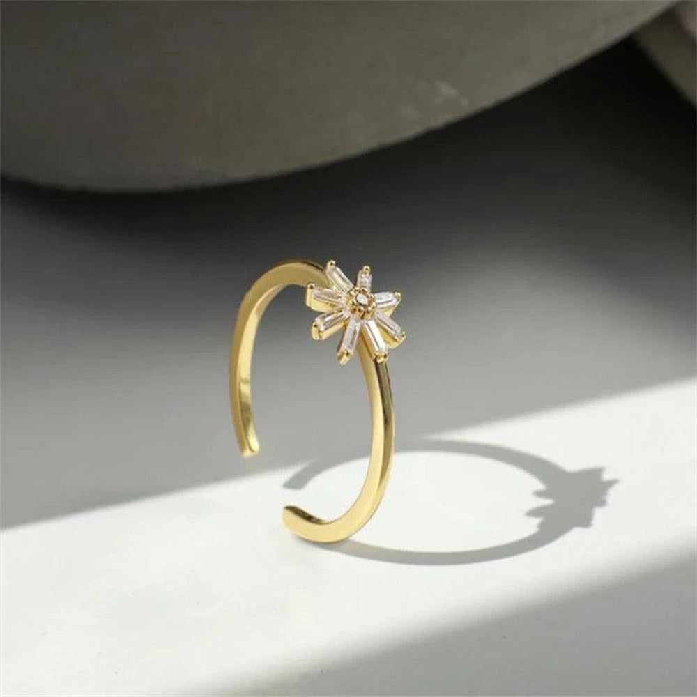 Sweet Daisy Ring - Adjustable--Dazzledvenus